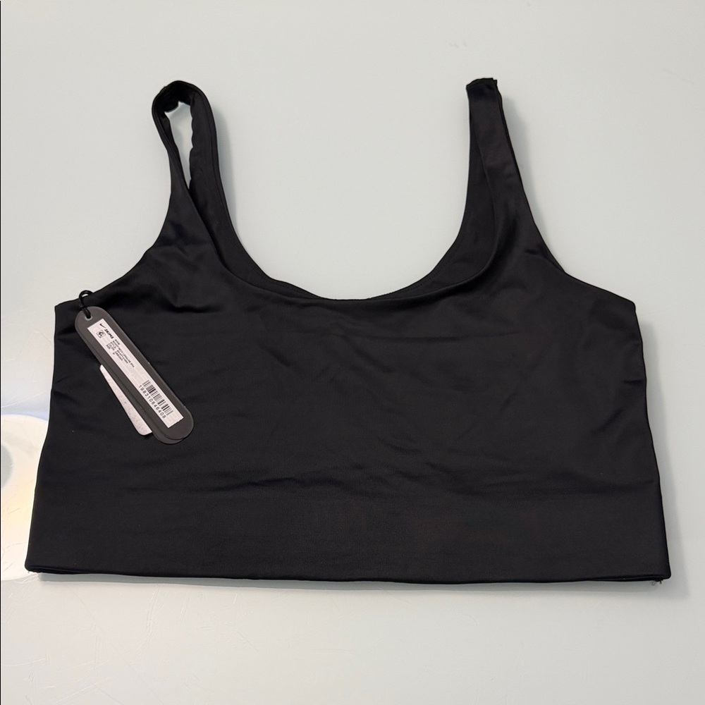 NWT Nike x SKIMS Shine Scoop Neck Longline Bra